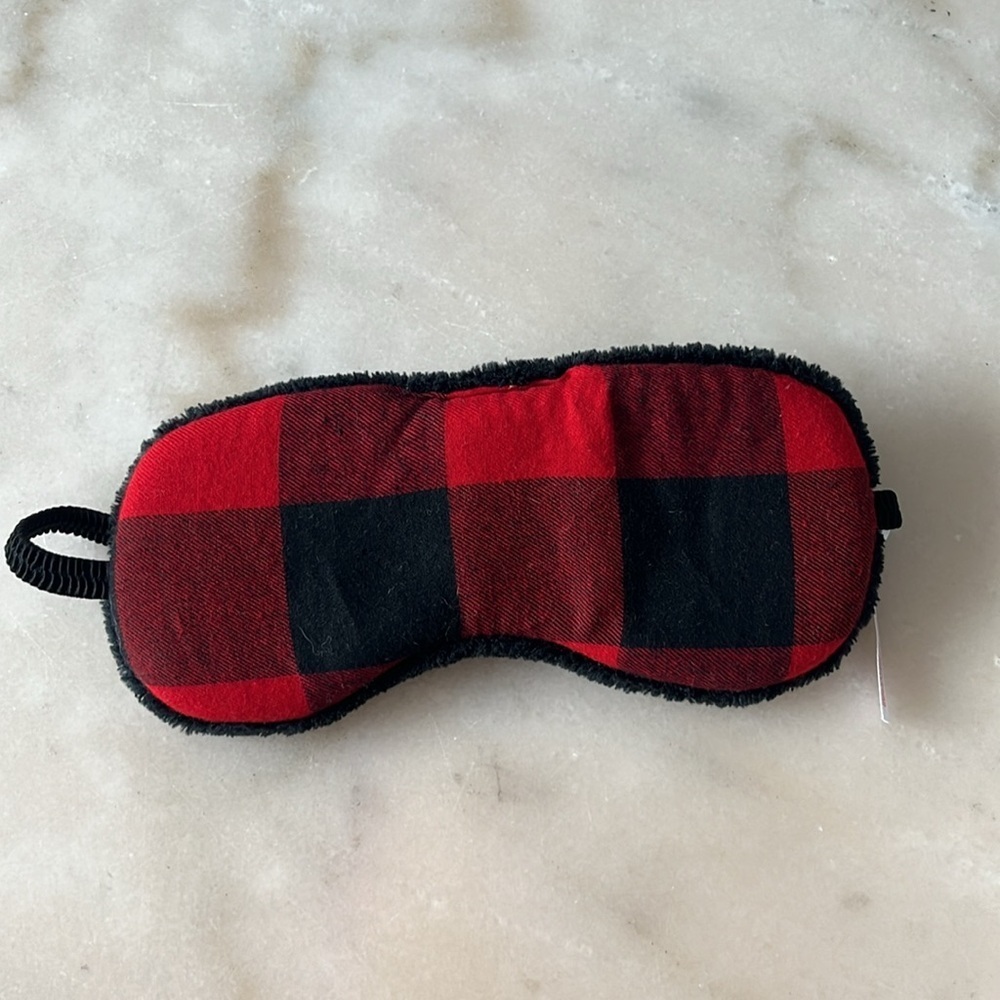 Wondershop Black and Red Plaid Pajama Set with Eye Mask - Picture 3 of 14